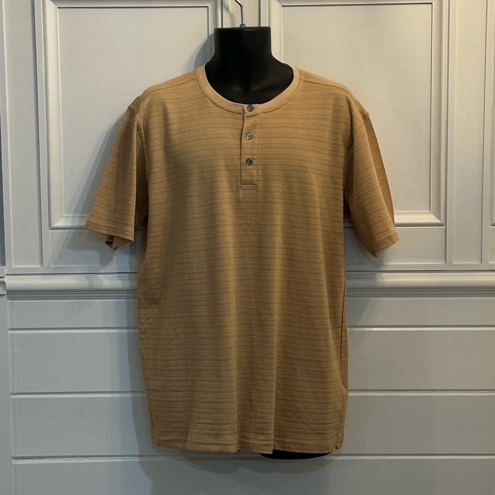 Big Sky Outfitters Short Sleeve 3 Button Shirt T-Shirt Mens Casual L Beige